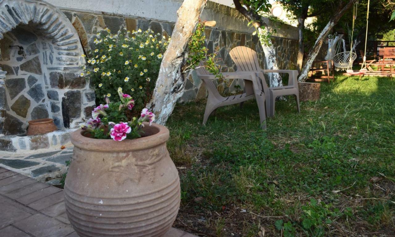 קיסאמוס Modern Apartment With Garden מראה חיצוני תמונה