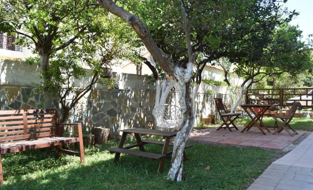 קיסאמוס Modern Apartment With Garden מראה חיצוני תמונה